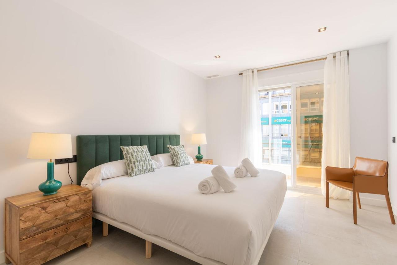 Imagen Metrosol Deluxe By Valcambre Apartment Seville Luaran gambar