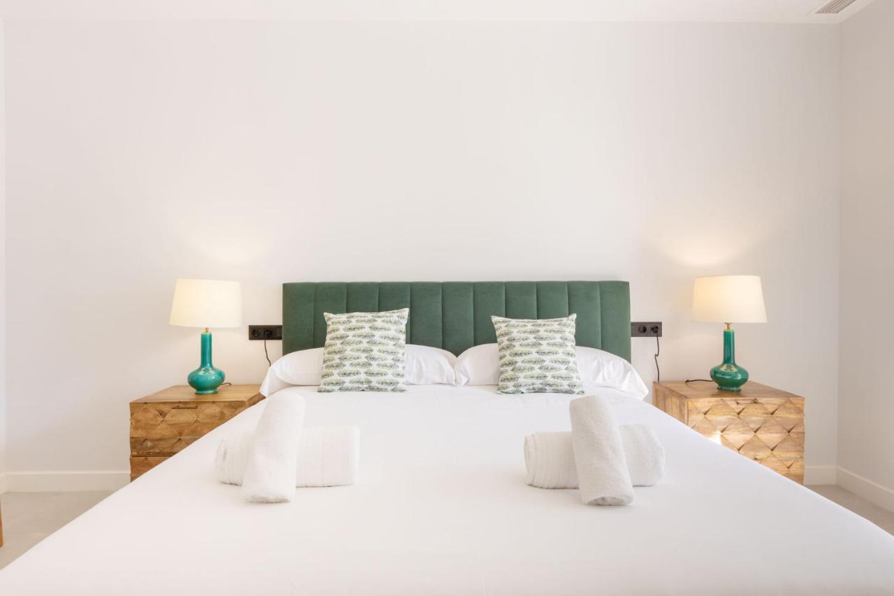 Imagen Metrosol Deluxe By Valcambre Apartment Seville Luaran gambar