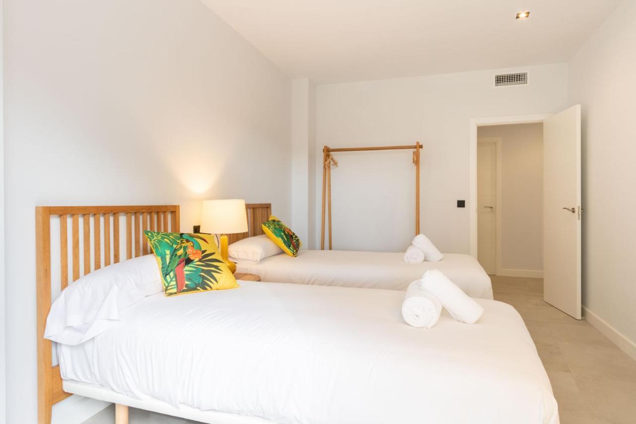 Imagen Metrosol Deluxe By Valcambre Apartment Seville Luaran gambar