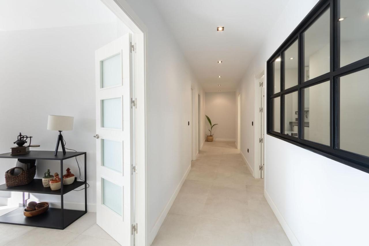 Imagen Metrosol Deluxe By Valcambre Apartment Seville Luaran gambar